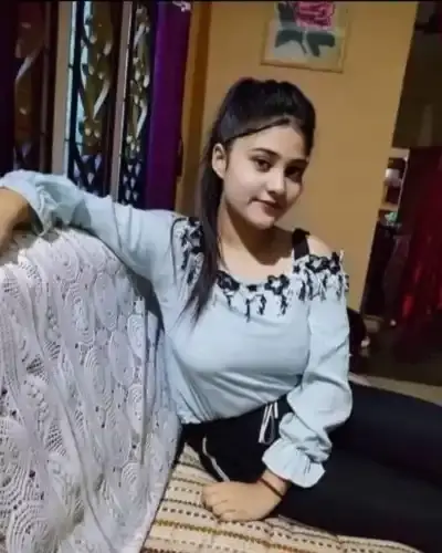 Call Girls Service in Candolim Beach