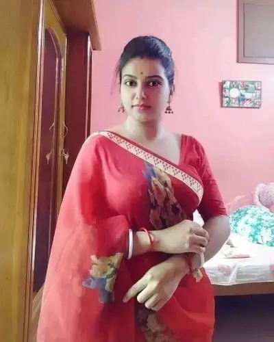 Escorts Candolim Beach